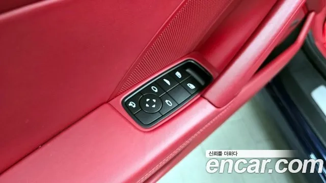 Porsche 911(992) id 2920997 из Кореи 8