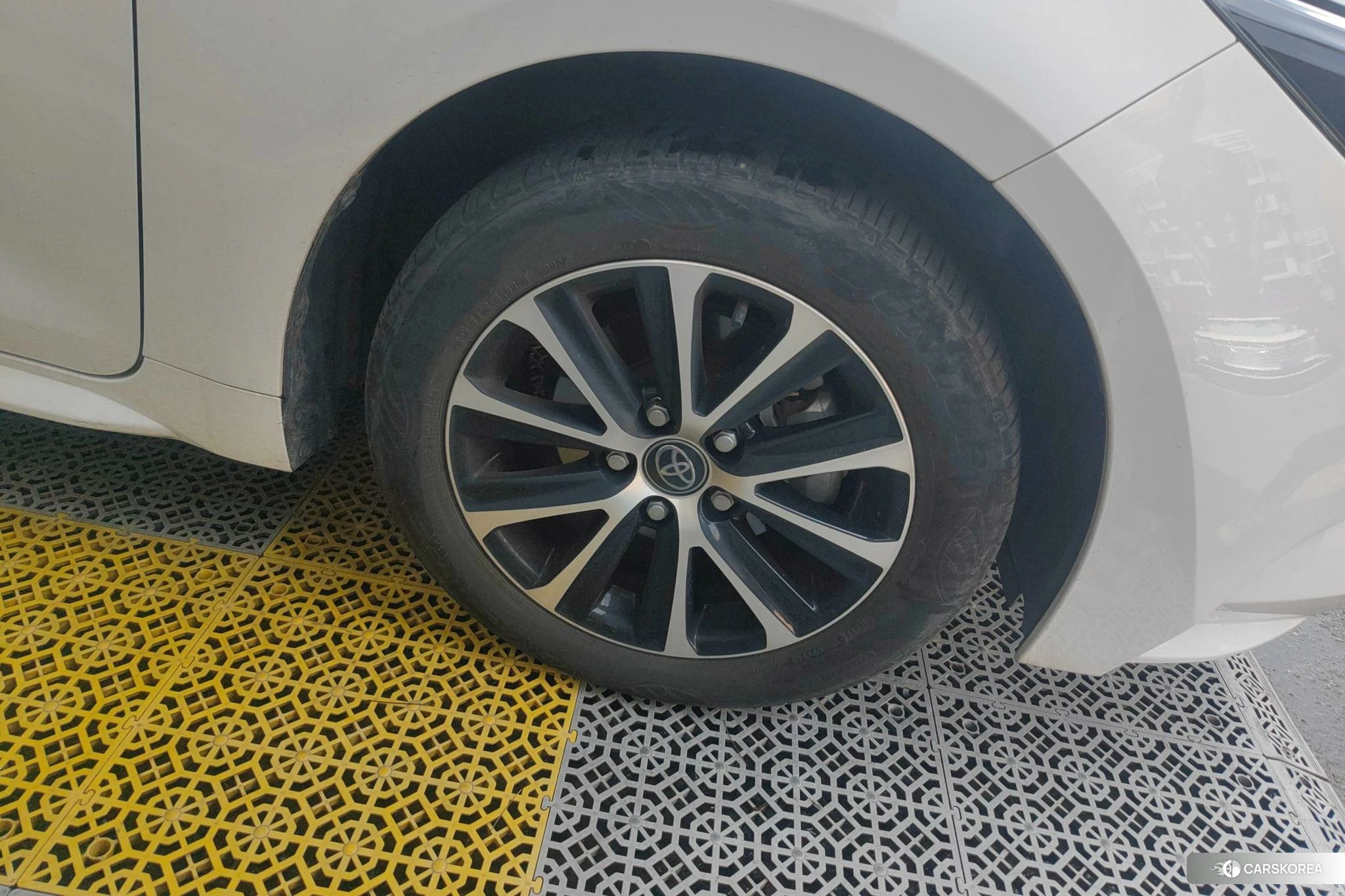 Toyota Lei Ling id 4440940 из Китая 8