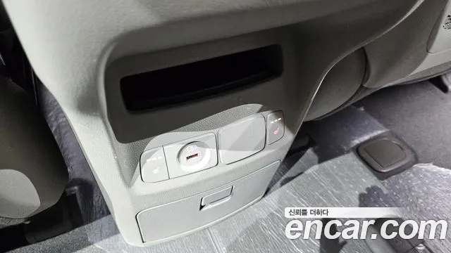 Kia The New Carnival id 2393746 из Кореи 8