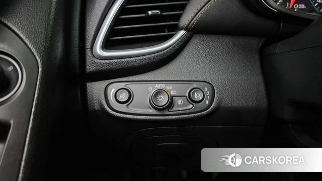 Chevrolet (GM Daewoo) The New Trax id 3801169 из Кореи 8