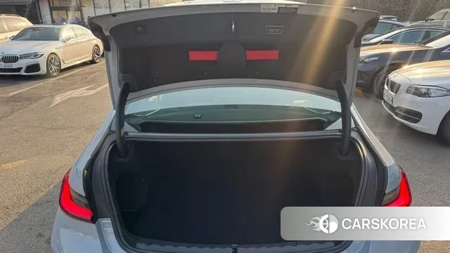 BMW 3 Series (G20) id 3706429 из Кореи 8