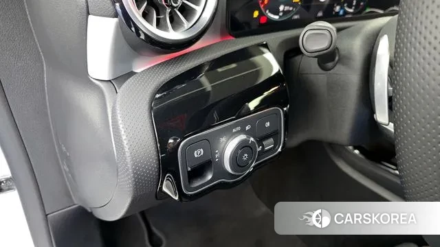 Mercedes-Benz CLA-Class C118 id 3503196 из Кореи 8