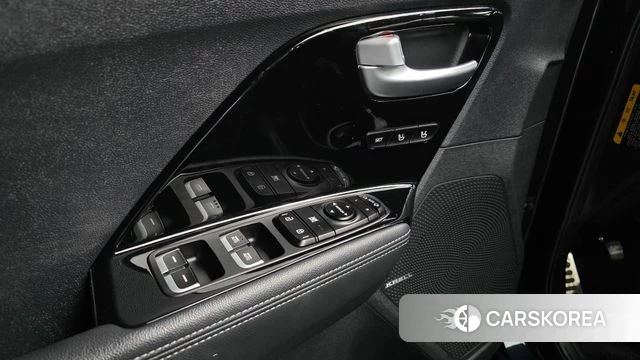 Kia Niro id 3845728 из Кореи 8