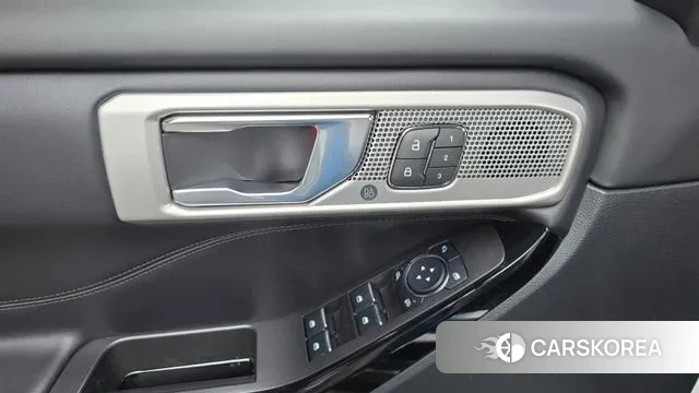 Ford Explorer 6th Generation id 3545240 из Кореи 8