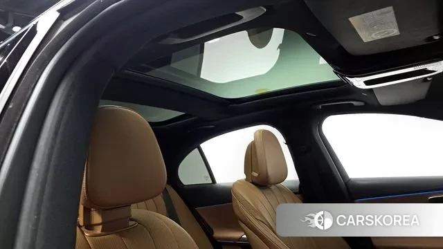 Mercedes-Benz E-Class W214 id 3689843 из Кореи 8