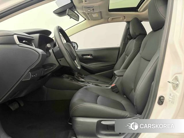 Toyota Corolla id 3889792 из Китая 8