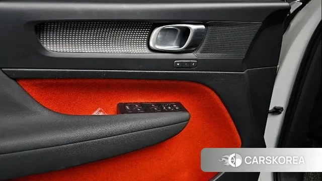 Volvo XC40 id 3509197 из Кореи 8