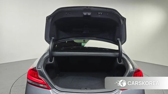 Genesis G70 id 4855955 из Кореи 8