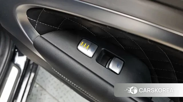 Genesis G70 id 3622697 из Кореи 8