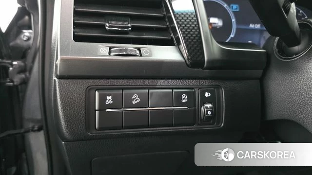 Ssangyong The New Rexton Sport id 3915490 из Кореи 8