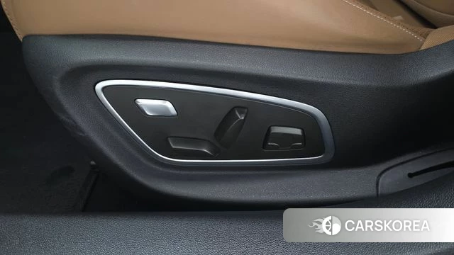 Renault Korea (Samsung) The New SM6 id 3942175 из Кореи 8