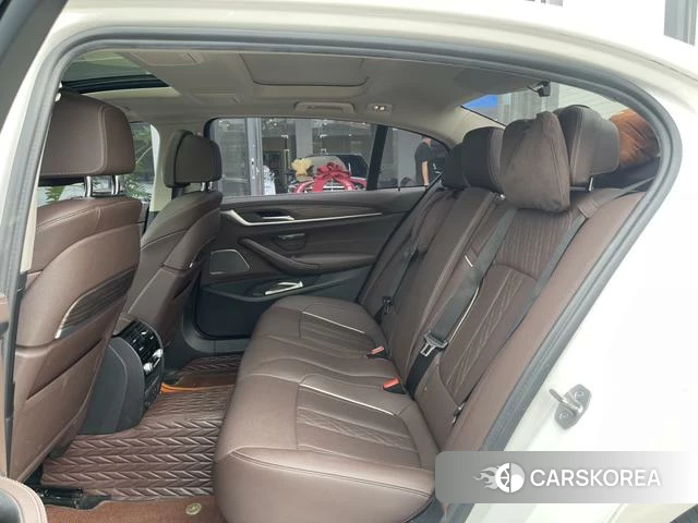 BMW 5 series id 4260670 из Китая 8