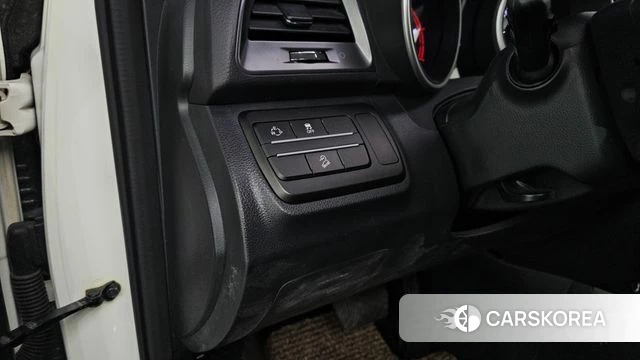 Ssangyong Tivoli Air id 4318062 из Кореи 8
