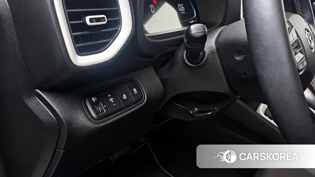 Hyundai Venue id 3462765 из Кореи 8