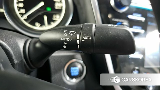 Toyota Camry (XV70) id 3886176 из Кореи 8