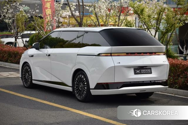 Xiaopeng Motors Xiaopeng X9 id 3909045 из Китая 8