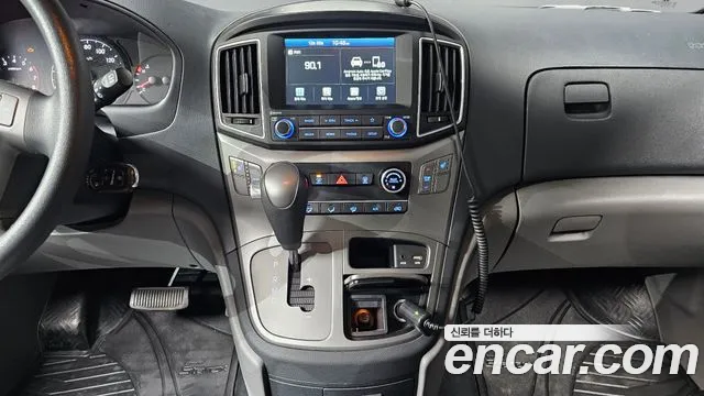 Hyundai The New Grand Starex id 2264276 из Кореи 8