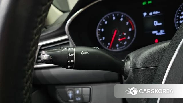 Genesis G70 id 3845797 из Кореи 8