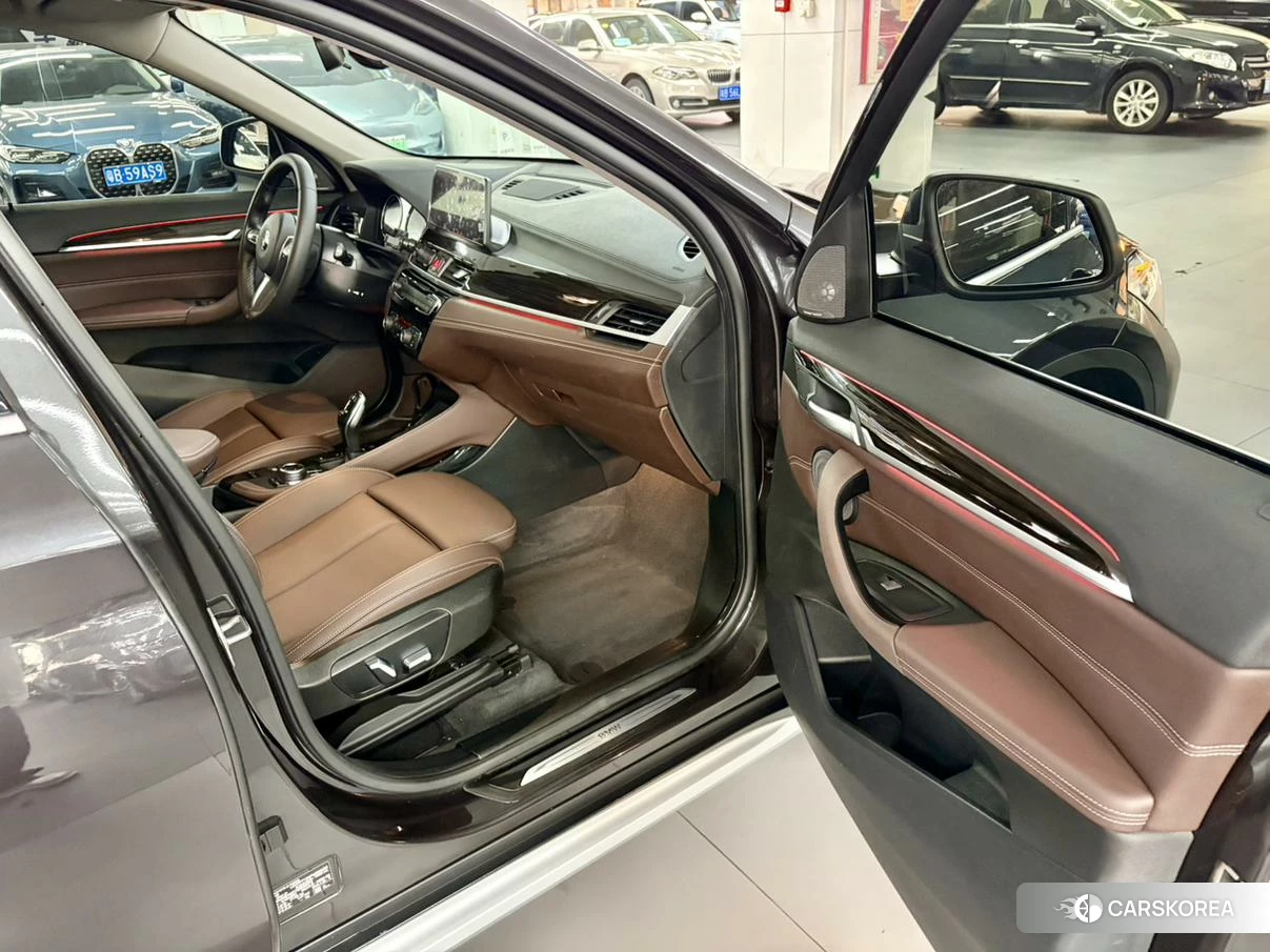 BMW X1 id 4440515 из Китая 8