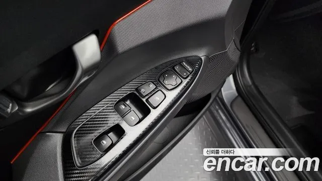 Hyundai Veloster (JS) id 2557640 из Кореи 8