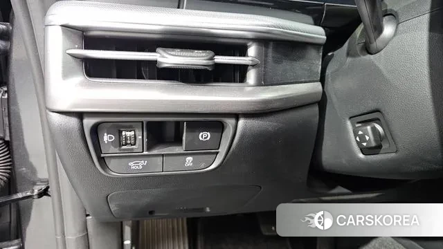 Hyundai Grandeur (GN7) id 3751729 из Кореи 8