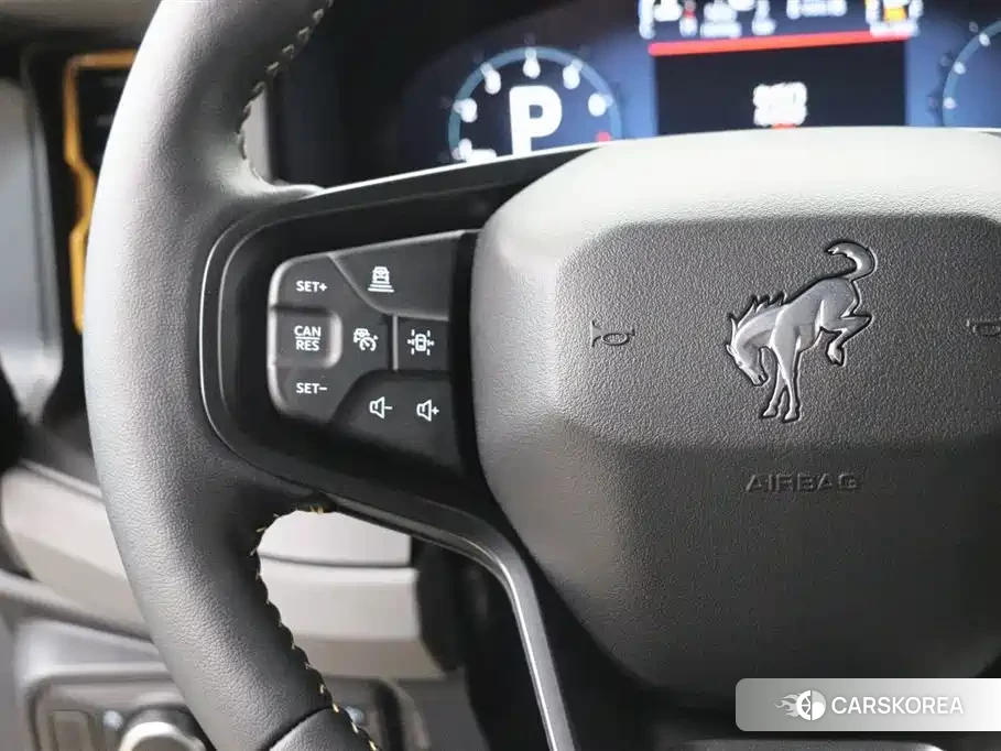 Ford Mustang id 4515384 из Китая 8