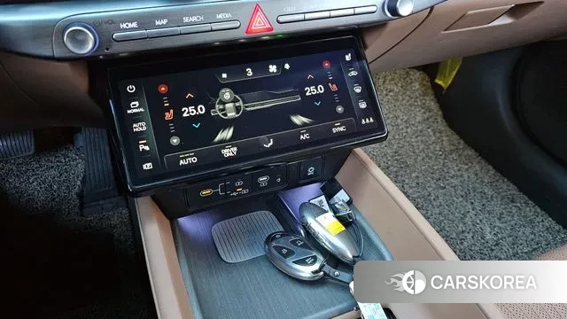 Hyundai Grandeur Hybrid (GN7) id 3502812 из Кореи 8