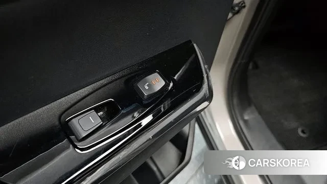 Ssangyong Torres EVX id 3462398 из Кореи 8