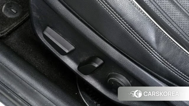 Genesis G70 id 2971240 из Кореи 8