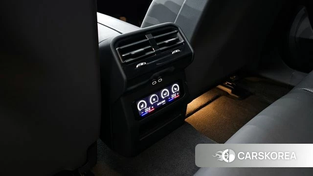 BMW 5 Series (G60) id 3831333 из Кореи 8