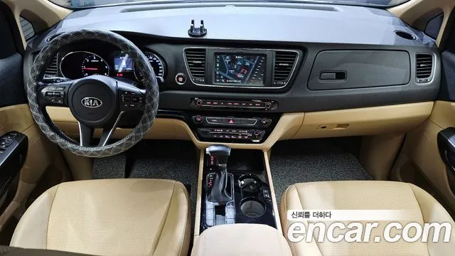 Kia The New Carnival id 2758319 из Кореи 8