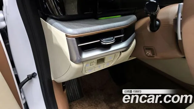 Hyundai Grandeur Hybrid (GN7) id 2631772 из Кореи 8