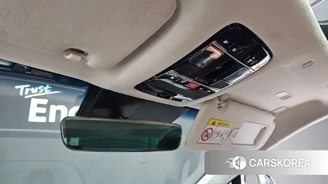 Hyundai Grandeur (GN7) id 2984139 из Кореи 8