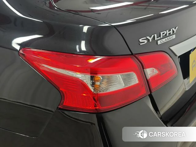 Nissan Xuan Yi id 4221450 из Китая 8