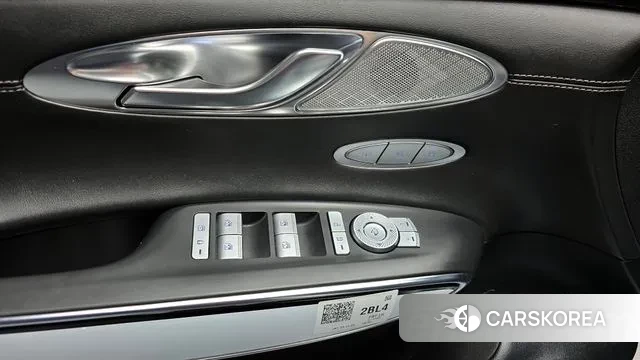 Genesis GV70 id 3467318 из Кореи 8