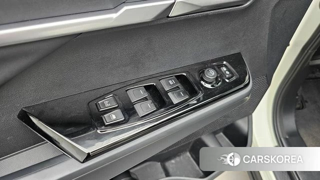 Ssangyong Torres id 4528894 из Кореи 8