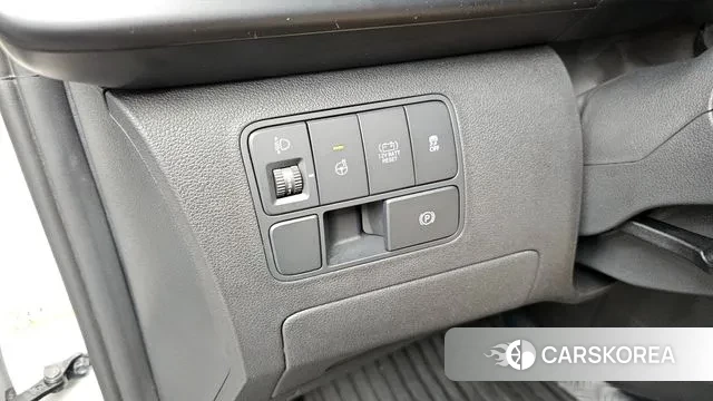 Hyundai Staria id 3236611 из Кореи 8