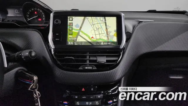 Peugeot 208 id 2764258 из Кореи 8