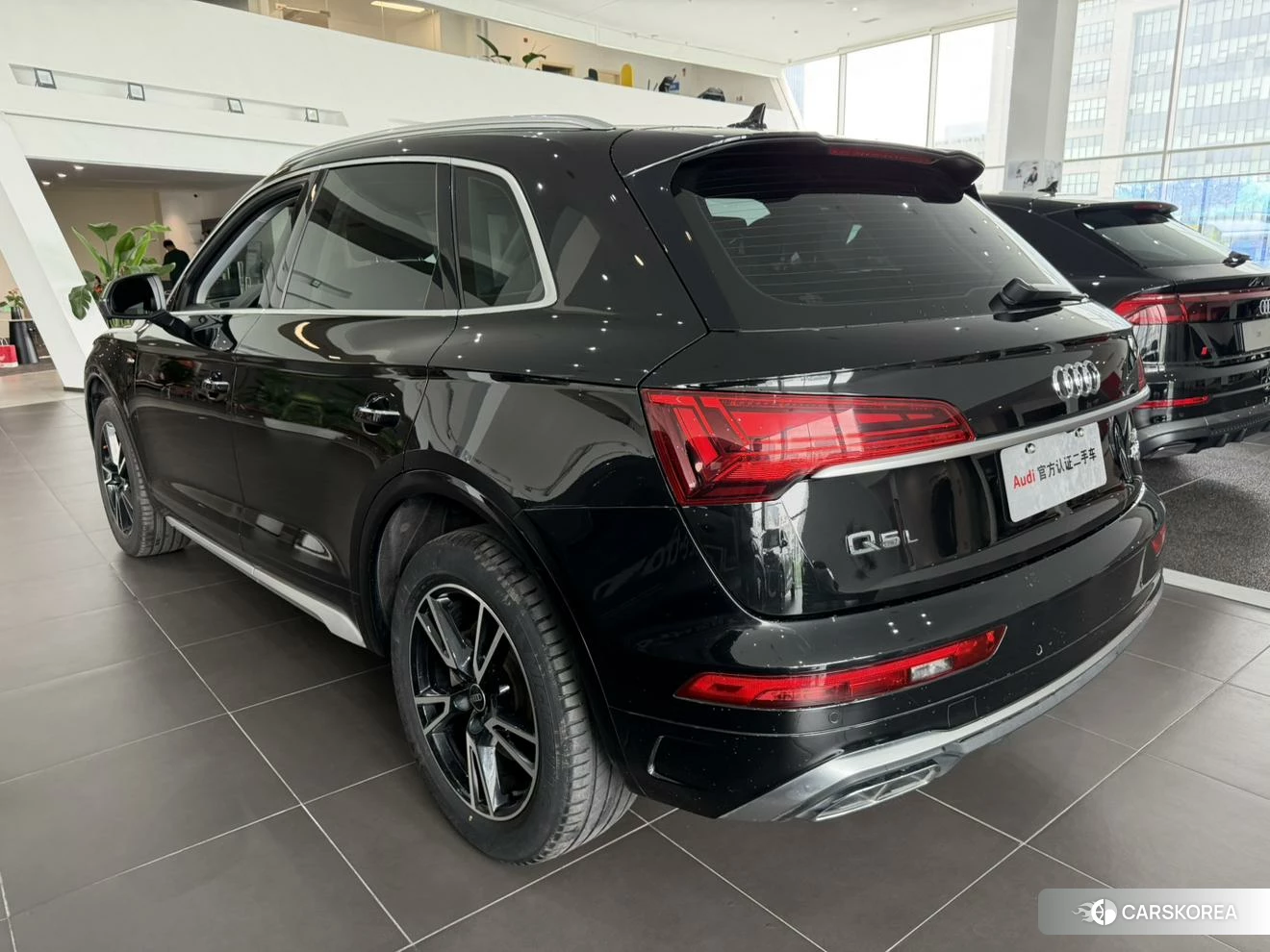 Audi Q5L id 4473478 из Китая 8
