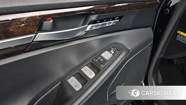 Genesis G90 id 3474284 из Кореи 8