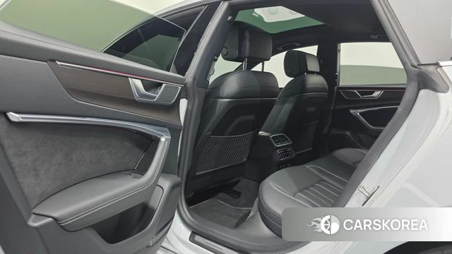 Audi A7 (4K) id 4585851 из Кореи 8