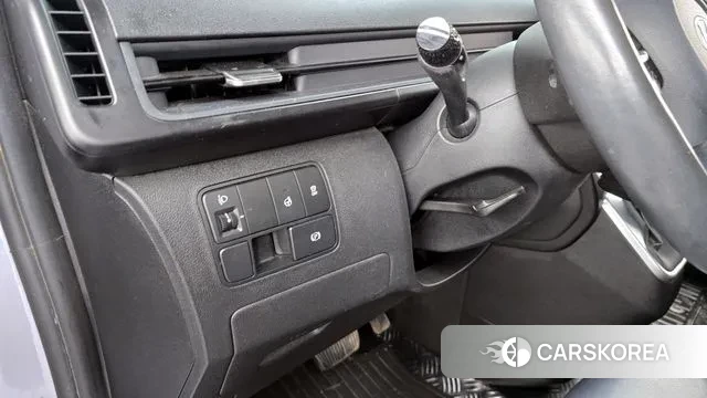 Hyundai Staria id 3311232 из Кореи 8