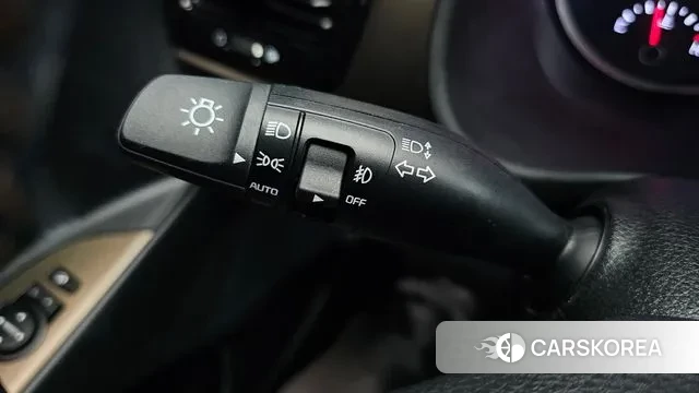 Kia Stonic id 2995702 из Кореи 8