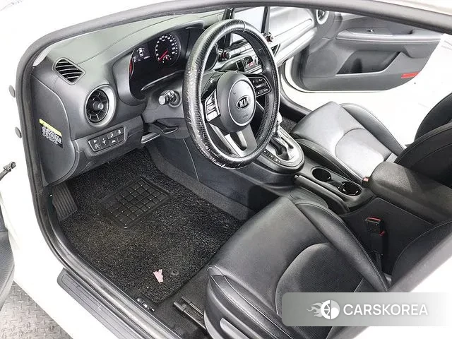 Kia Come New K3 id 3667015 из Кореи 8