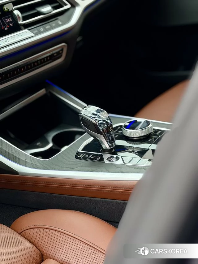 BMW X7 id 4265596 из Китая 8