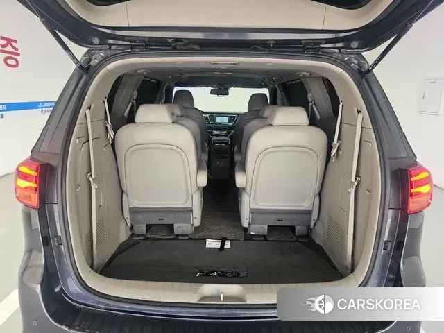 Kia The New Carnival id 3391379 из Кореи 8