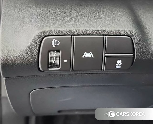 Hyundai Avante (CN7) id 3910902 из Кореи 8