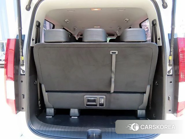 Hyundai Staria id 4360699 из Кореи 8