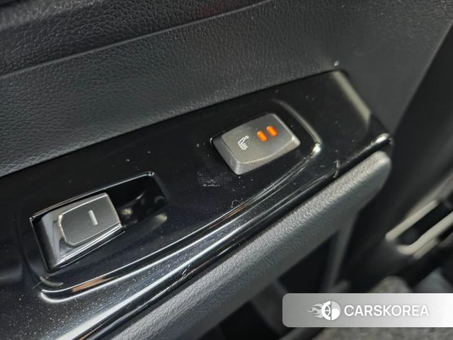 Ssangyong Beautiful Korando id 4551178 из Кореи 8