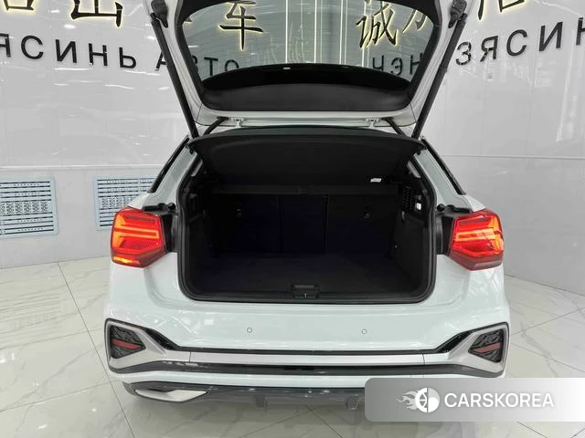 Audi Q2L id 4258626 из Китая 8
